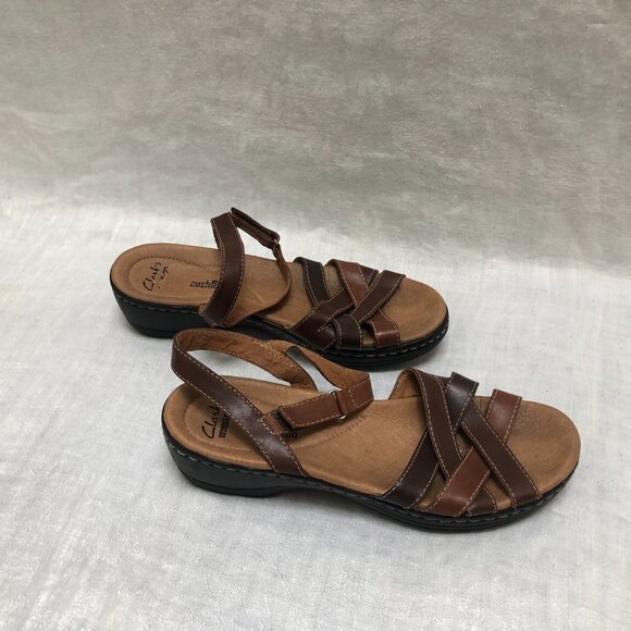Clarks Collection Soft Cushion Brown Leather Sandals Sz 8M - Picture 3 of 10